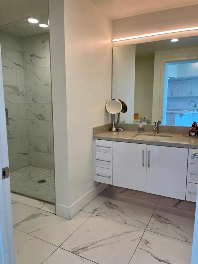 Luxury Designer Suite With Rooftop Pool, Gym San Diego Exteriör bild